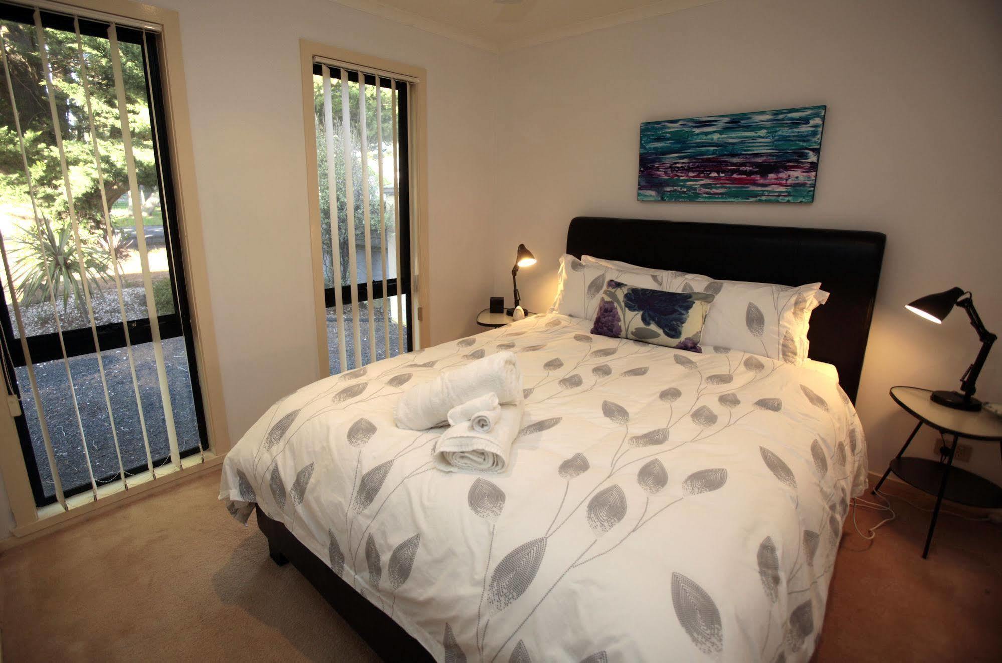 Hilltop Phillip Island (adults Only) Aparthotel